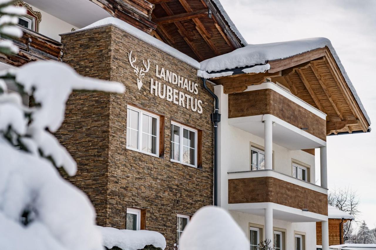 שלאדמינג Landhaus Hubertus Wellness & Breakfast מראה חיצוני תמונה