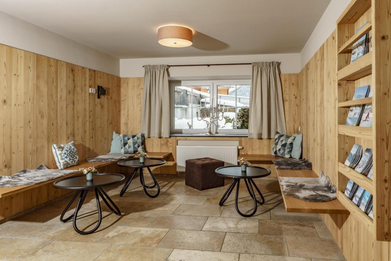 שלאדמינג Landhaus Hubertus Wellness & Breakfast מראה חיצוני תמונה