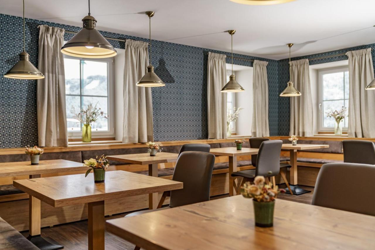 שלאדמינג Landhaus Hubertus Wellness & Breakfast מראה חיצוני תמונה